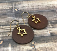 Cargar imagen en el visor de la galería, Painted Wood Earrings with Star Charm
