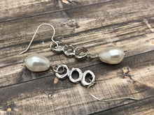 Load image into Gallery viewer, Swarovski Pearl Earrings
