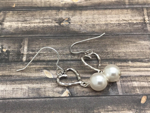 Pearl and silver Heart Earrings