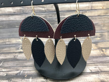 Lade das Bild in den Galerie-Viewer, Modern Earrings
