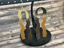 Load image into Gallery viewer, Brown and Mustard Earrings
