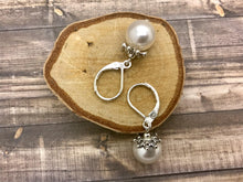 Load image into Gallery viewer, Vintage look Swarovski Pearl Earrings 
