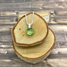 Load image into Gallery viewer, Unique Elegant Necklace with Swarovski Crystal
