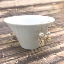 Load image into Gallery viewer, Small Sparkling Gold and Pearl Earrings
