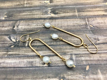 Load image into Gallery viewer, Minimalist Asymmetrical Freshwater Pearls Earrings
