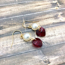 Cargar imagen en el visor de la galería, Earrings for Valentine&#39;s Day
