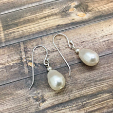 Load image into Gallery viewer, Pearl Earrings for June Birthday
