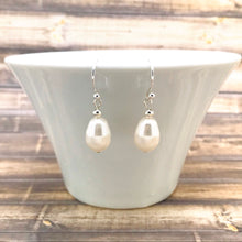 Load image into Gallery viewer, Minimalist Pearl Earrings for Bride
