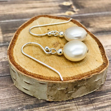 Load image into Gallery viewer, Handmade Pearl and Silver Earrings

