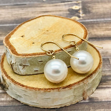 Load image into Gallery viewer, Pearl Earrings Gift for Mom
