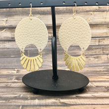 Cargar imagen en el visor de la galería, hand Cut Leather and Brass Dangle Earrings
