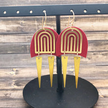 Load image into Gallery viewer, Dangling Brass and Leather Earrings
