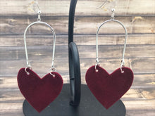 Cargar imagen en el visor de la galería, Hand Cut Heart Suede Earrings
