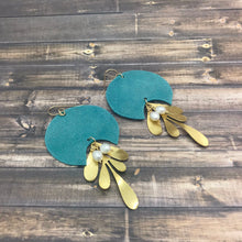 Charger l&#39;image dans la galerie, Festival Dangle Earrings 
