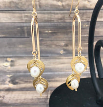 Load image into Gallery viewer, Bohemian Freshwater Dangle Earrings
